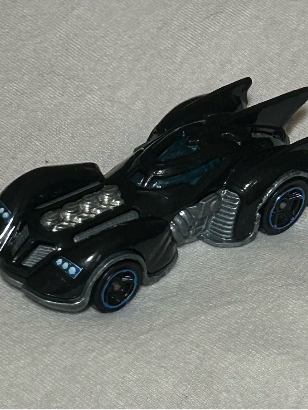 Hot Wheels Arkham Asylum Batmobile Collectible 1/64 Scale Diecast Car